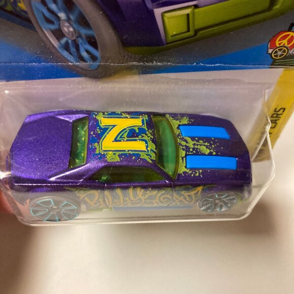 2022 Hot Wheels 62/250 "Bully Goat" 1/10 "HW Art Cars" Series - Purple - Picture 9 of 13
